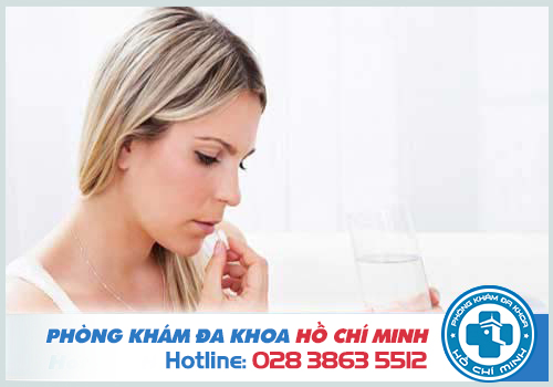 Có kinh sớm hơn 4 ngày do lạm dụng thuốc tránh thai