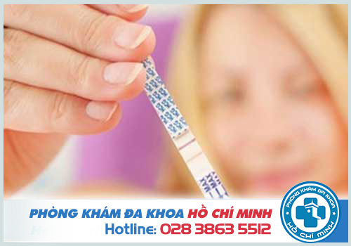 Quan hệ ra máu đỏ tươi có thai không