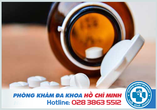 Có nên dùng thuốc kéo dài thời gian quan hệ ? Có tác hại gì