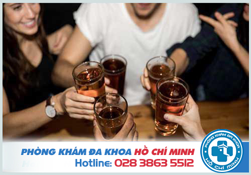 Tinh trùng chết do thường xuyên dùng bia rượu, thuốc lá